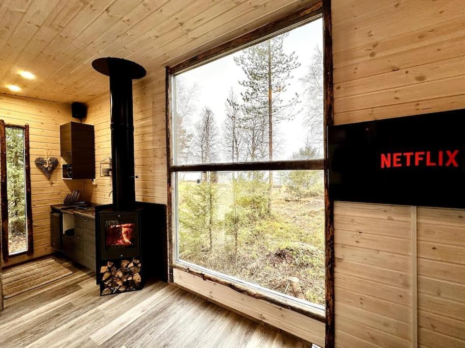 Unique Cabin With Breathtaking Northern Light View Рованиеми Экстерьер фото